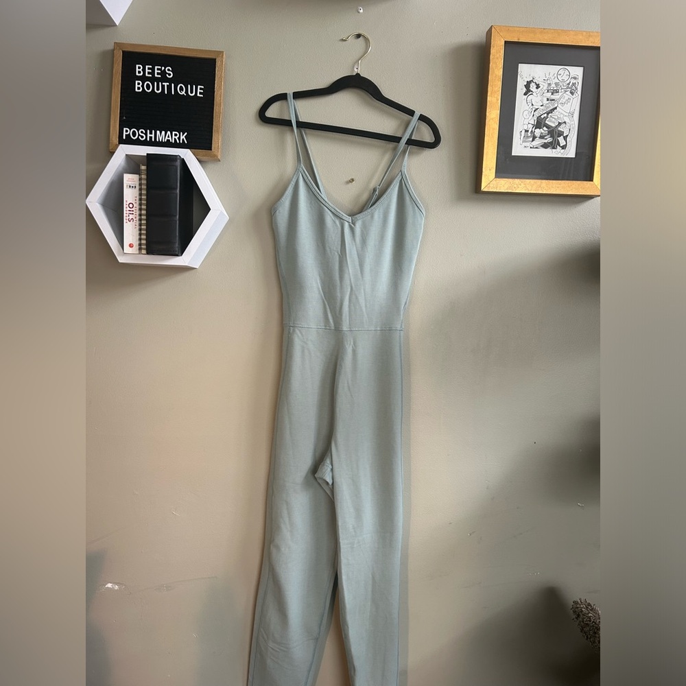 NWT Old Navy Active Powerchill Bodysuit Built In Bra ~ Blue/Gray